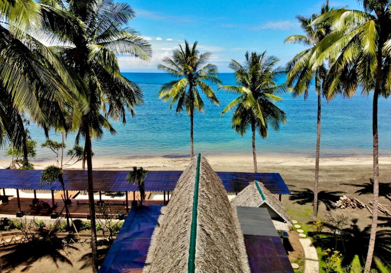 Sunari Beach Resort Selayar Matalalang Exterior photo