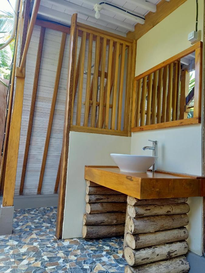 Sunari Beach Resort Selayar Matalalang Exterior photo